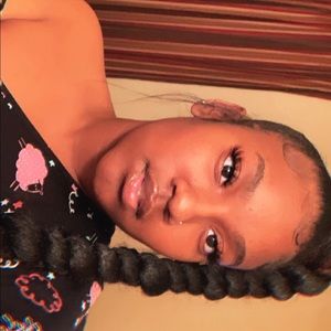 Meet your Posher, Sydney